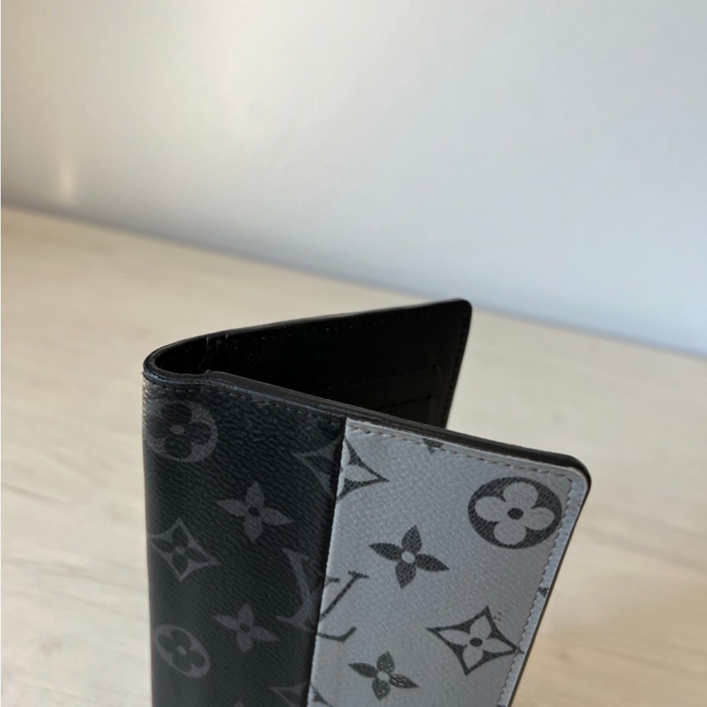 Louis Vuitton Split Monogram Eclipse Brazza wallet black - Picture 4 of 6